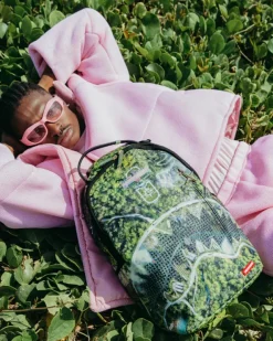 BACKPACKS><noscript><img width=