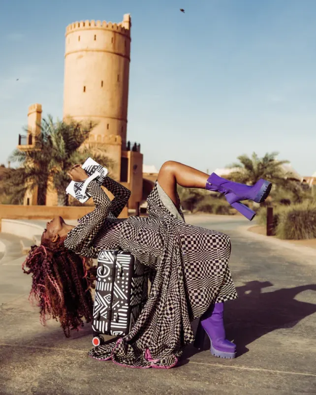 CROSSOVER CLUTCHES>SPRAYGROUND A.I.8 AFRICAN INTELLIGENCE - ORIGIN STORY CROSSOVER CLUTCH