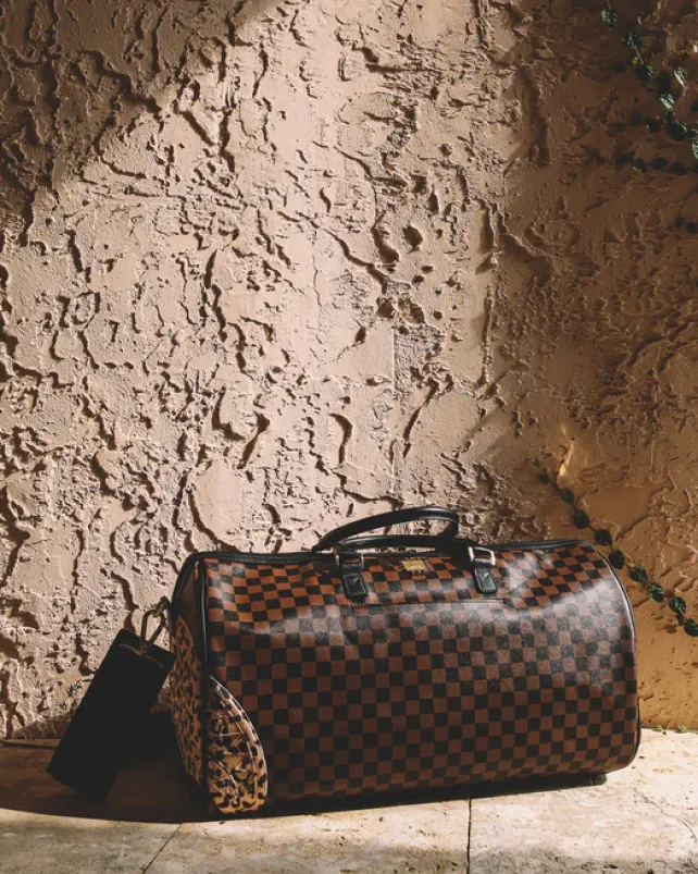 DUFFLES>SPRAYGROUND A.i.3 THE LEGACY DUFFLE