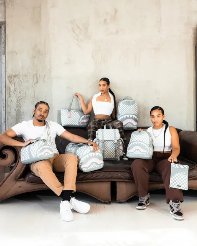 CROSSBODYS>SPRAYGROUND AIR TO THE THRONE JETSET SAVVY CROSSBODY