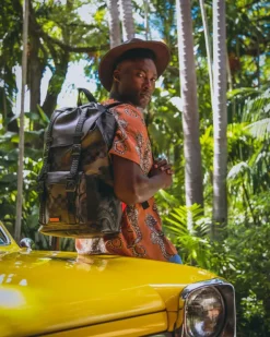 HILLS|BACKPACKS><noscript><img width=