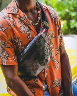 CROSSBODYS>SPRAYGROUND 3AM NEVER SLEEP SAVVY CROSSBODY