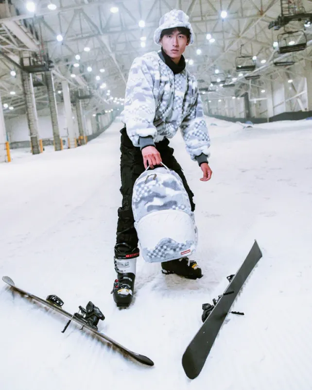 BACKPACKS>SPRAYGROUND 3AM PLUSH SWISS ALPS BACKPACK