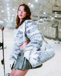 DUFFLES>SPRAYGROUND 3AM PLUSH SWISS ALPS MINI DUFFLE