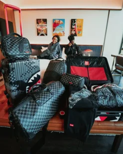 CARRY-ON LUGGAGE><noscript><img width=