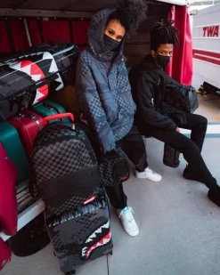 FULL-SIZE LUGGAGE>SPRAYGROUND 3AM SHARKNAUTICS 29.5u201d FULL-SIZE LUGGAGE