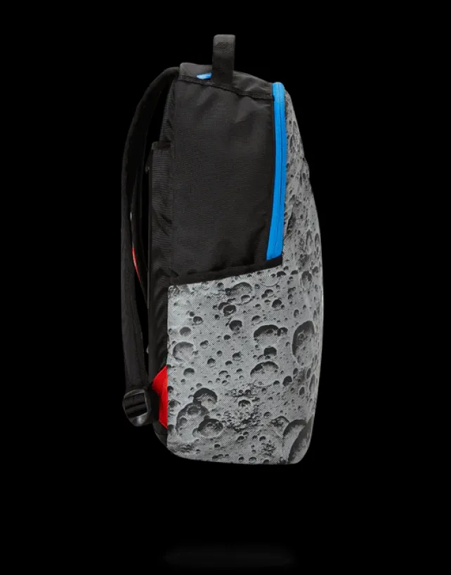 BACKPACKS>SPRAYGROUND ANGLED REFLECTIVE SHARK (SPACE SHOT)