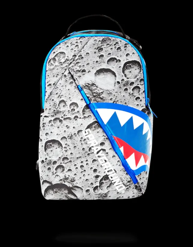 BACKPACKS>SPRAYGROUND ANGLED REFLECTIVE SHARK (SPACE SHOT)