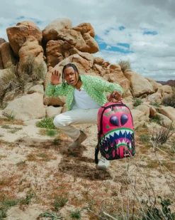 BACKPACKS><noscript><img width=