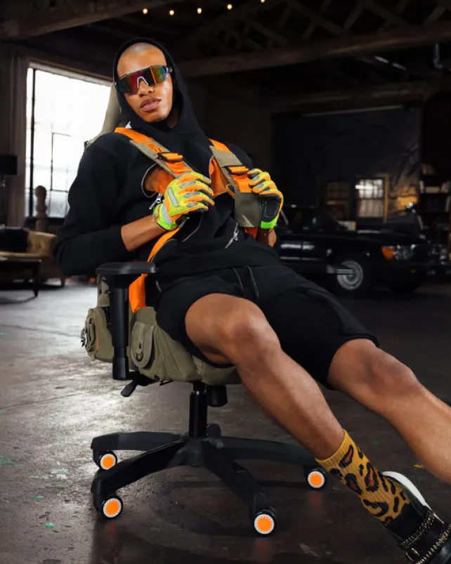 GAMING CHAIRS>SPRAYGROUND CALL OF DUTY READY FOR ACTION GAMING CHAIR