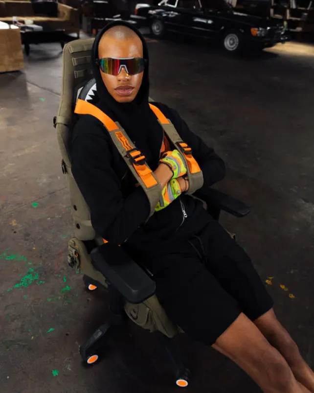 GAMING CHAIRS>SPRAYGROUND CALL OF DUTY READY FOR ACTION GAMING CHAIR