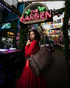 TOTES>SPRAYGROUND CASHIN CHECKS TOTE
