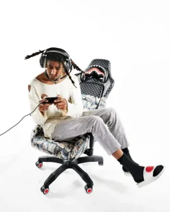 GAMING CHAIRS><noscript><img width=