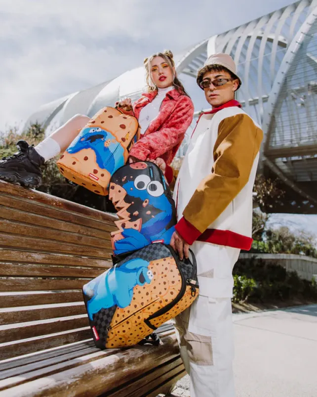 BACKPACKS>SPRAYGROUND COOKIE MONSTER REVEAL BACKPACK (DLXV)