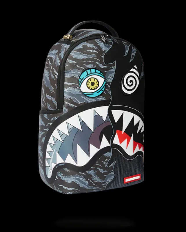 BACKPACKS>SPRAYGROUND DAZED AND SHARK BACKPACK (DLXV)