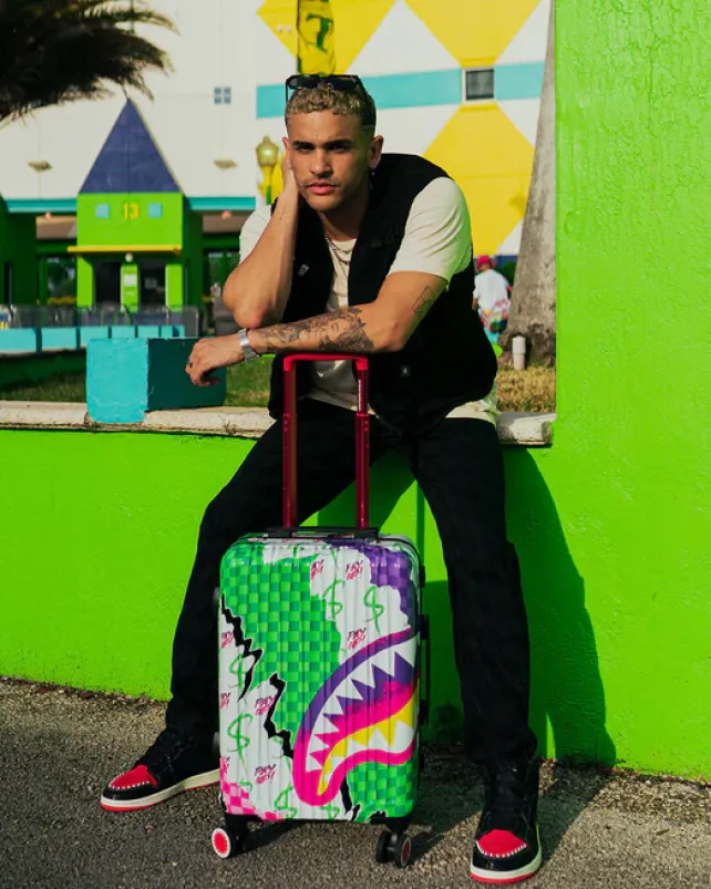 CARRY-ON LUGGAGE>SPRAYGROUND DREAMY TECHNICOLOR SHARKNAUTICS HARDSHELL CARRY-ON LUGGAGE