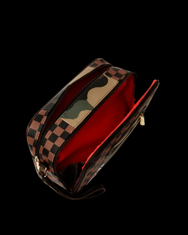 TOILETRIES AKA MONEY BAGS>SPRAYGROUND EXTERIOR GOLD ZIP POCKET SHARKS IN PARIS TOILETRY BRICKSIDE BAG