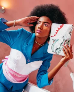 CROSSOVER CLUTCHES>SPRAYGROUND FEROCIOU$ CROSSOVER CLUTCH