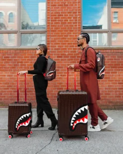 FULL-SIZE LUGGAGE>SPRAYGROUND FRENZY SHARKS SHARKNAUTICS HARDSHELL FULL-SIZE LUGGAGE