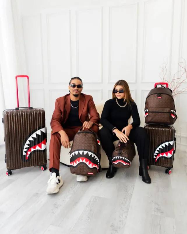 FULL-SIZE LUGGAGE>SPRAYGROUND FRENZY SHARKS SHARKNAUTICS HARDSHELL FULL-SIZE LUGGAGE
