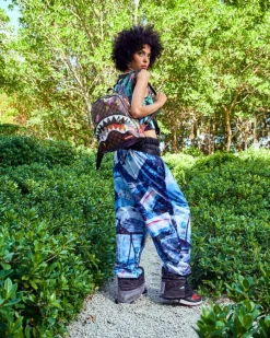 SAVAGES|BACKPACKS>SPRAYGROUND GARDEN OF SHARKS SAVAGE BACKPACK