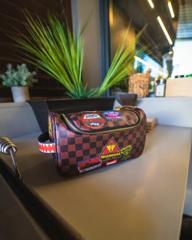 TOILETRIES AKA MONEY BAGS>SPRAYGROUND GLOBAL MOGUL TOILETRY BAG