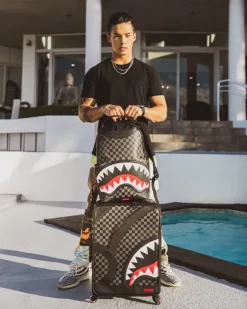 CARRY-ON LUGGAGE>SPRAYGROUND HENNY AIIR TO THE THRONE JETSETTER CARRY-ON LUGGAGE