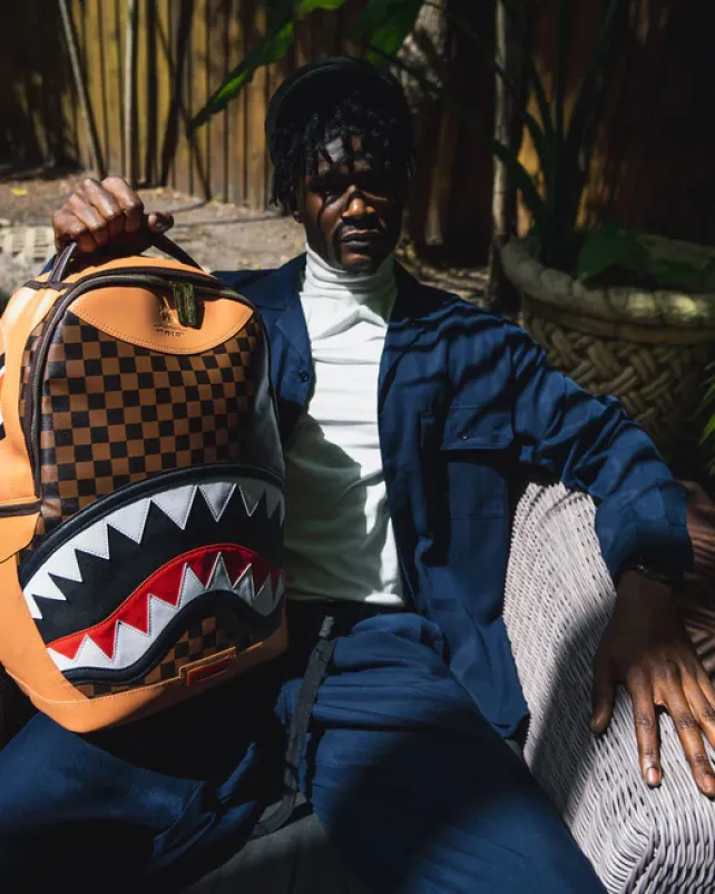 BACKPACKS>SPRAYGROUND HENNY AIR TO THE THRONE BACKPACK (DLXV)