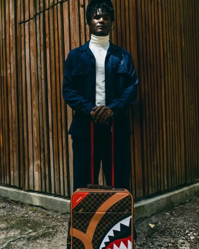 CARRY-ON LUGGAGE>SPRAYGROUND HENNY AIR TO THE THRONE JETSETTER CARRY-ON LUGGAGE