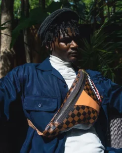 CROSSBODYS>SPRAYGROUND HENNY AIR TO THE THRONE SAVVY CROSSBODY
