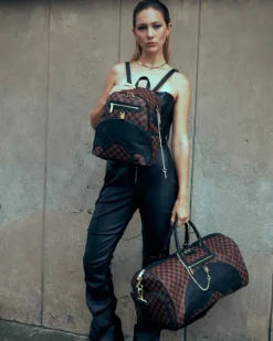 SAVAGES|BACKPACKS>SPRAYGROUND HENNY LOCK SHARKS IN PARIS SAVAGE