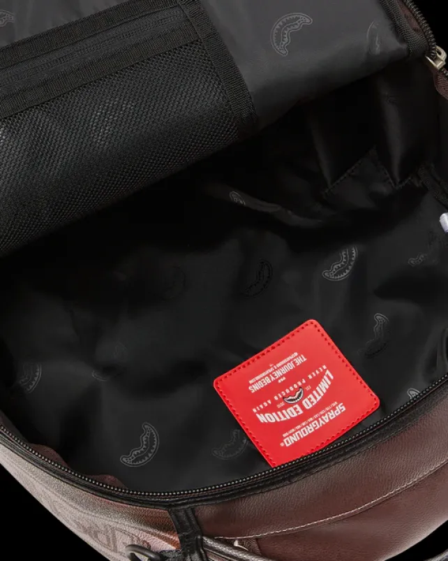 BACKPACKS>SPRAYGROUND HERSHEYu2019S SHARK BITE BACKPACK
