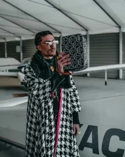TOILETRIES AKA MONEY BAGS>SPRAYGROUND ILLUCHAINS TOILETRY BAG