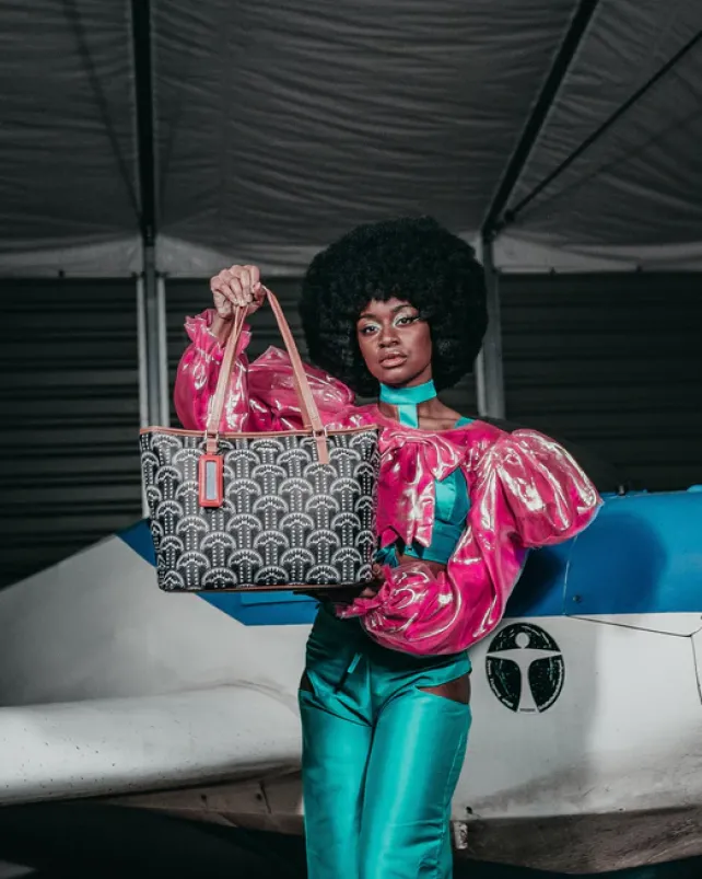 TOTES>SPRAYGROUND ILLUCHAINS TOTE