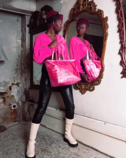 TOTES|HANDBAGS><noscript><img width=