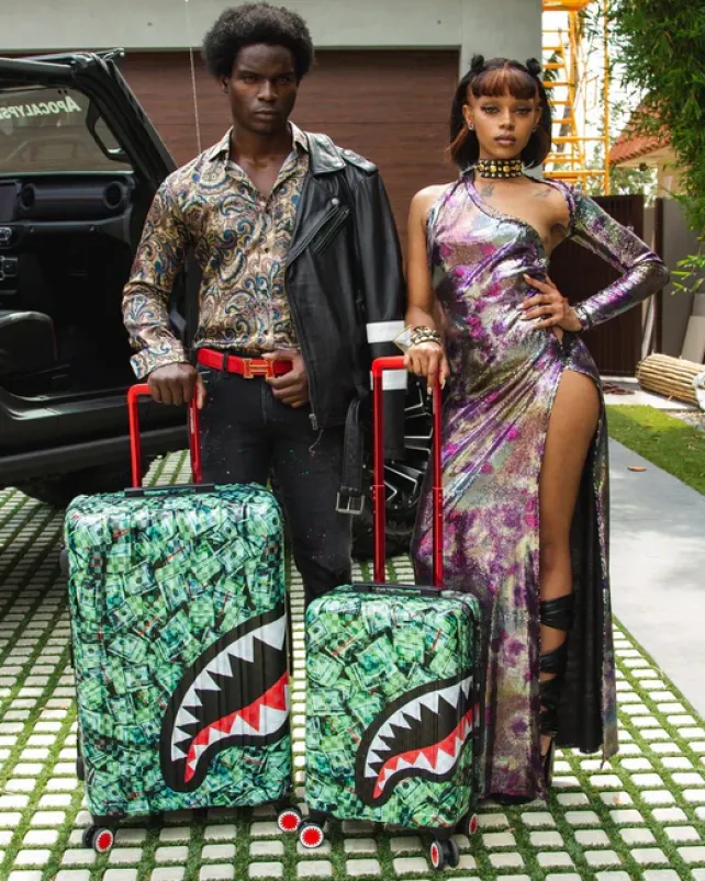 FULL-SIZE LUGGAGE>SPRAYGROUND MAMA I MADE IT SHARKITECTURE HARDSHELL FULL-SIZE LUGGAGE