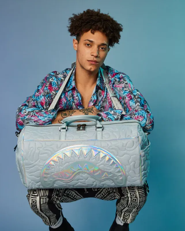 DUFFLES>SPRAYGROUND MIRASHAKU IRIDESCENT QUILT DUFFLE
