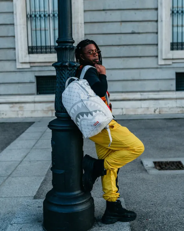 BACKPACKS>SPRAYGROUND MONEYGRAM POWDER BACKPACK (DLXV)