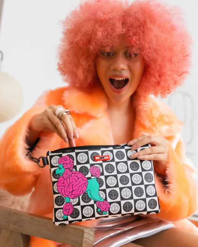 CROSSOVER CLUTCHES>SPRAYGROUND POODLE CHECK RON ENGLISH COLLAB POUCHETTE