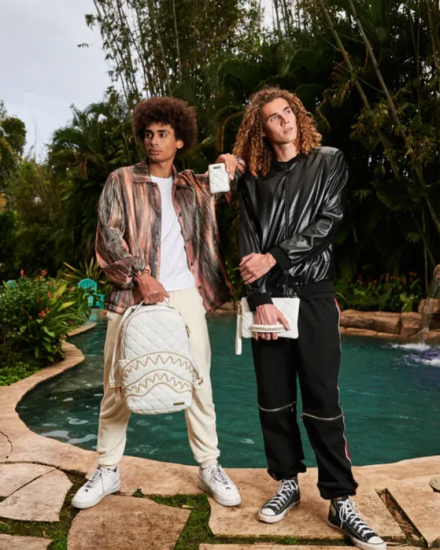 CROSSOVER CLUTCHES>SPRAYGROUND RIVIERA LE BLANC GOLD CHAIN SHARK CROSSOVER CLUTCH
