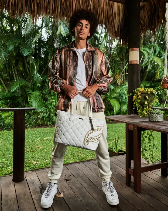 TOTES|HANDBAGS>SPRAYGROUND RIVIERA LE BLANC GOLD CHAIN SHARK TOTE