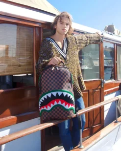 BACKPACKS>SPRAYGROUND ROMEO AIR ITALIA SHARK BACKPACK