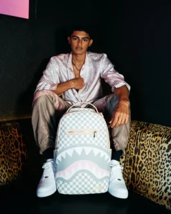 BACKPACKS><noscript><img width=