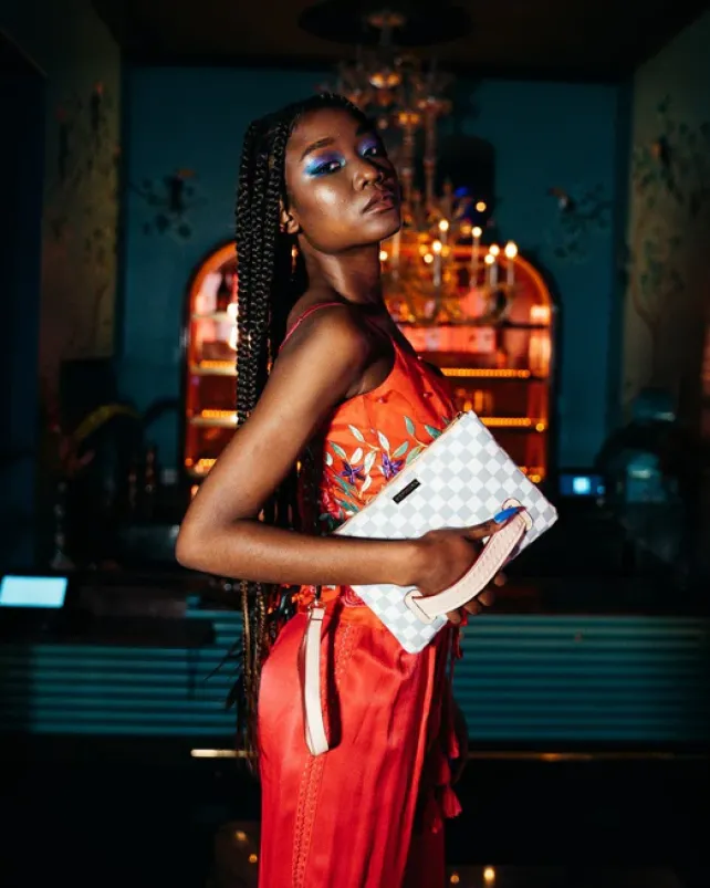 CROSSOVER CLUTCHES>SPRAYGROUND ROSE ALL DAY LA PALAIS CROSSOVER CLUTCH