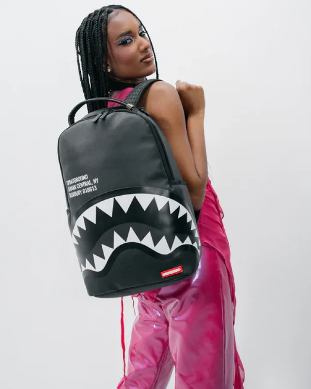 BACKPACKS>SPRAYGROUND SHARK CENTRAL BLK/GRAY BACKPACK (DLXV)
