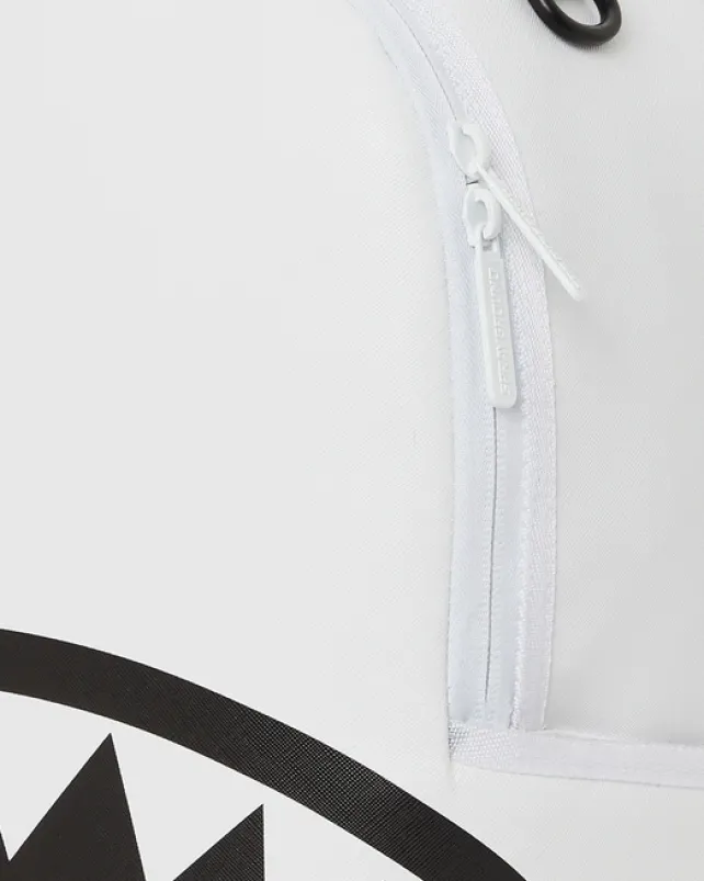 BACKPACKS>SPRAYGROUND SHARK CENTRAL (WHT) BACKPACK (DLXV)