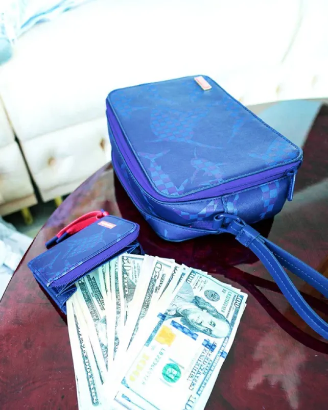 TOILETRIES AKA MONEY BAGS>SPRAYGROUND SHARK CHECK (BLUE) TOILETRY