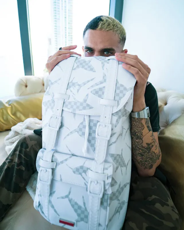 HILLS|BACKPACKS>SPRAYGROUND SHARK CHECK (WHITE) HILLS BACKPACK