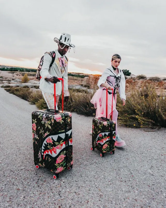 CARRY-ON LUGGAGE>SPRAYGROUND SHARKFLOWER 21.5u201d CARRY-ON SHARKNAUTICS LUGGAGE