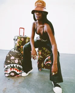 CARRY-ON LUGGAGE><noscript><img width=